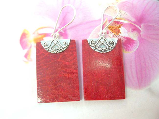 Indonesian jewelery factory exports Heart designed, 925. sterling silver mounted earrings with ruby red gemstone in rectangle design