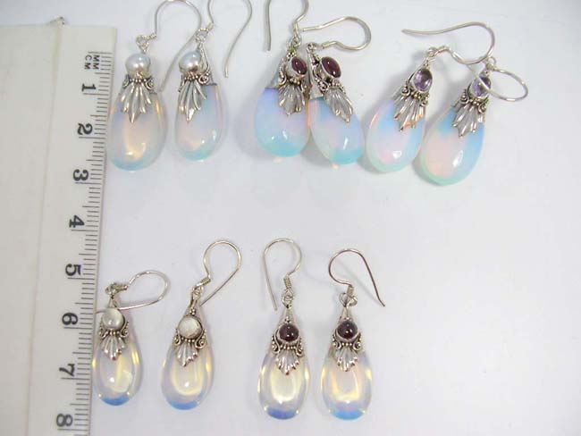 Jewelry wholesale boutique online, Ladies bali fashion gemstone earrings with crystal embedded in 925. sterling silver mounting