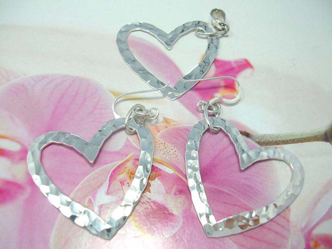 Lovers gift supply store, Valentines jewelry set with 925. sterling silver earrings and pendant in heart design