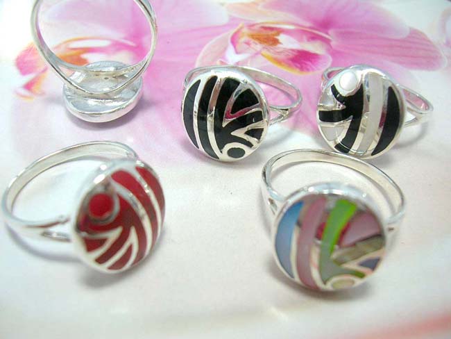 Collectibles online, buy wholesale Artist designed sterling silver ring with colorful seashell gems in unique pattern