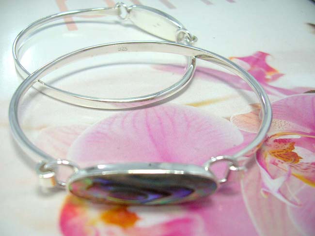 Online gift store supplier, Opalescent gemstone inlaid in solid 925. sterling silver bangle bracelet