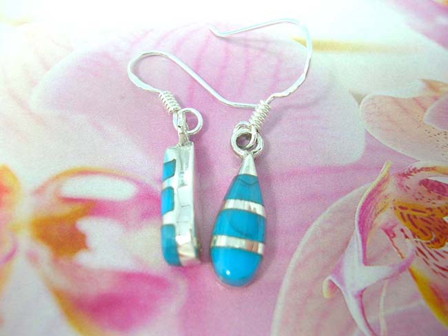 Bali best buy gift outlet shop, Rain drop motif aquamarine gem earrings with 925. sterling silver frame